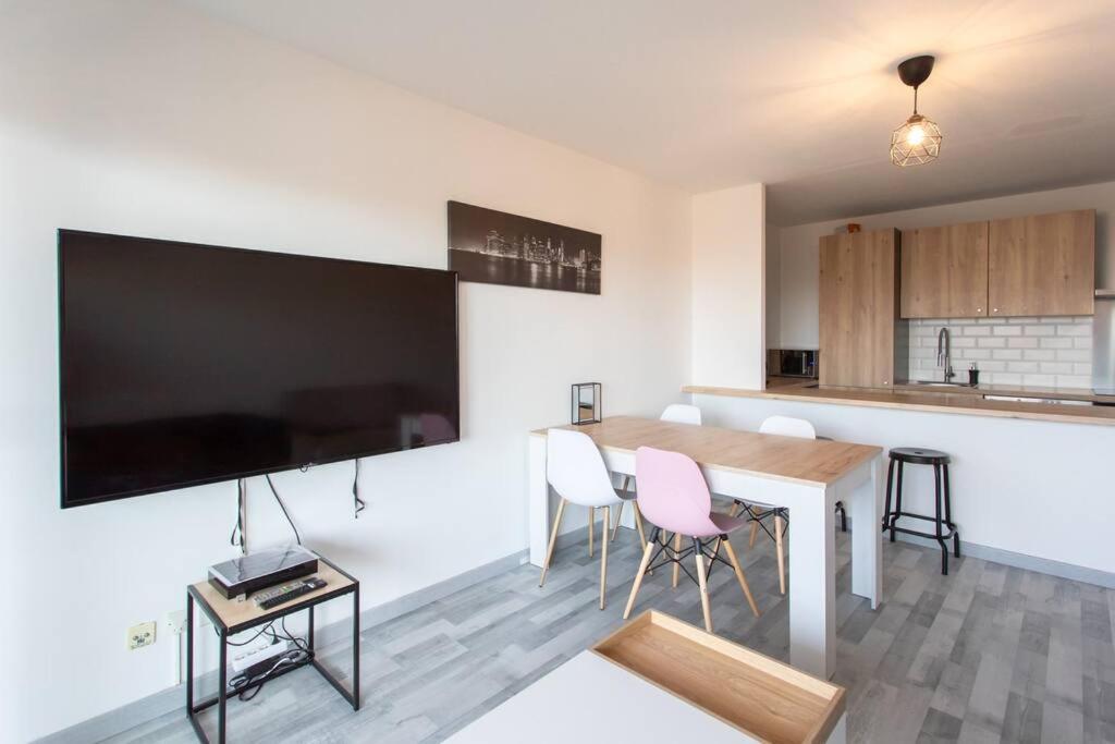 ניס L41 Suite Paladium 8Pax 4Rooms Balcony Wifi Ac מראה חיצוני תמונה
